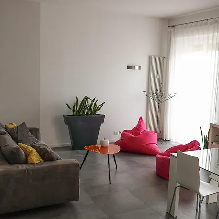 Il Balcone Su - Moderno Con Vista Superga Daire